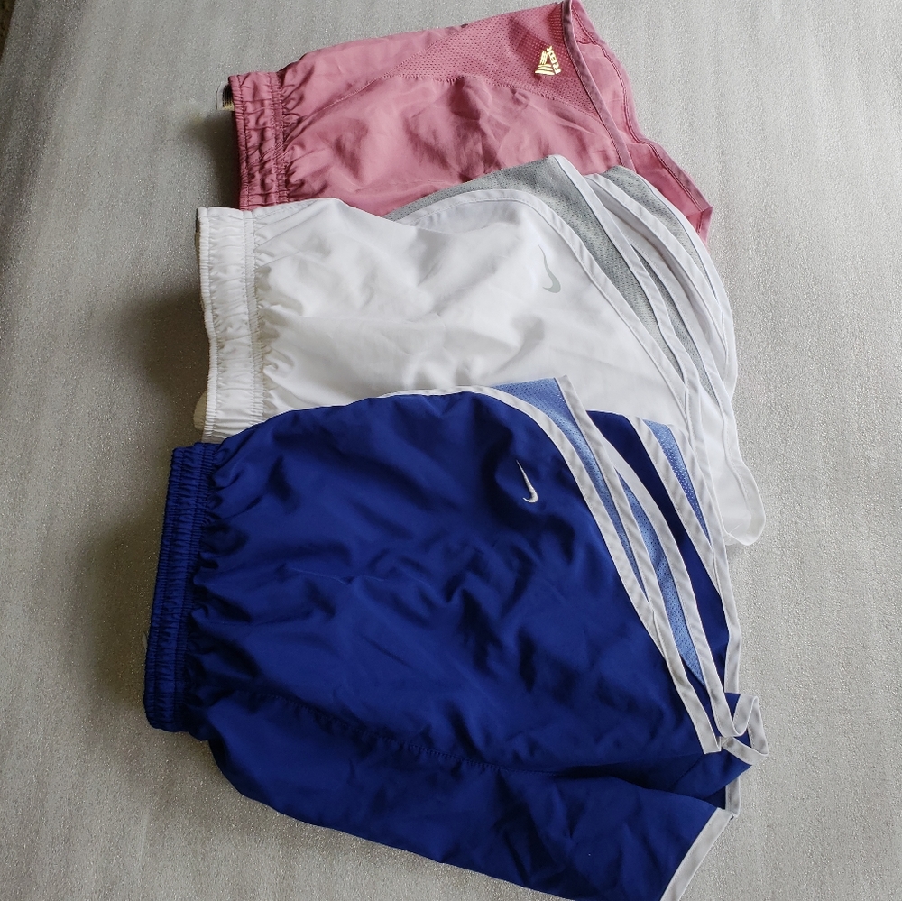 Athletic short bundle size large - Picture 1 of 4
